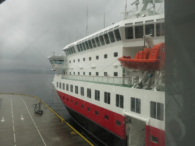 Hurtigruten_2015-06-17_15-55